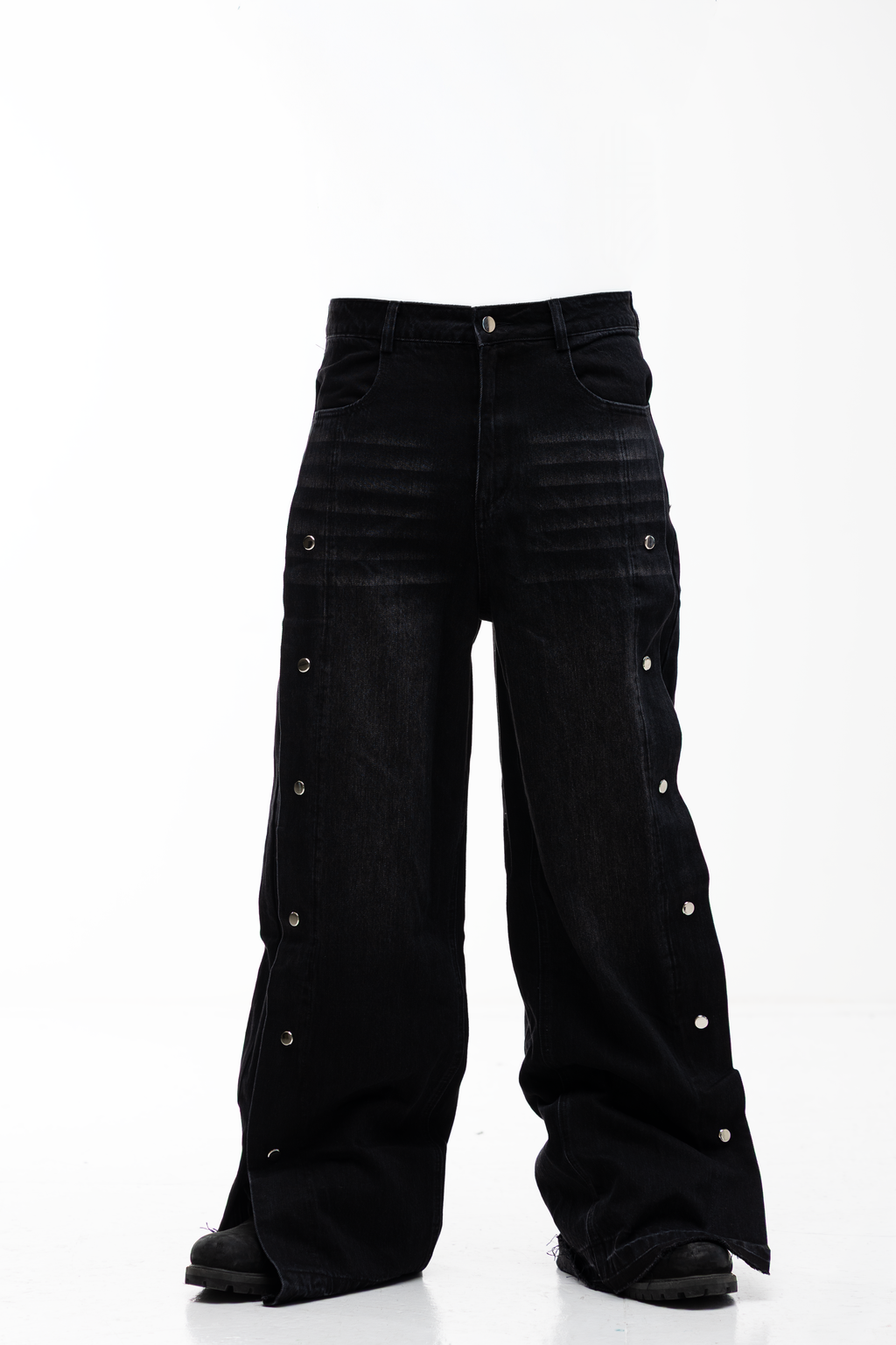 ULTRA BAGGY SIDE SNAP DENIM