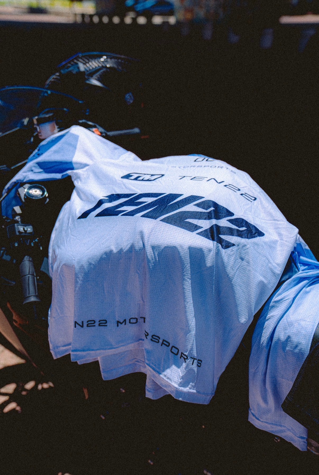 “TEN22 00” WHITE MOTO JERSEY